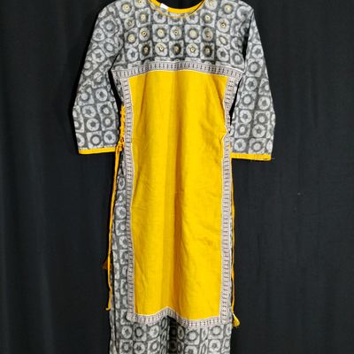 Buy KESHU'S Women's Striped Designer Jacquard A-Line 3/4th Sleeves, Round  Neck Regular Kurti (Medium, Lavender) at Amazon.in