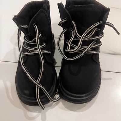 First cry hot sale sale shoes