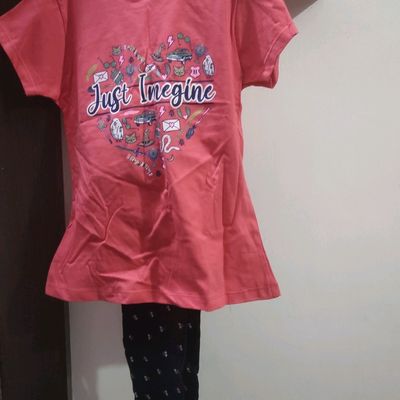 Girls Clothing, 💫Dhamaka Offer💫 Combo Of Printed Jeggings & Top