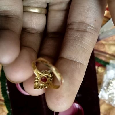 CaratLane Hubris 18kt Diamond Yellow Gold ring Price in India - Buy  CaratLane Hubris 18kt Diamond Yellow Gold ring online at Flipkart.com