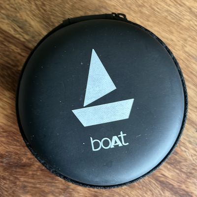 Boat sports bluetooth online headphones