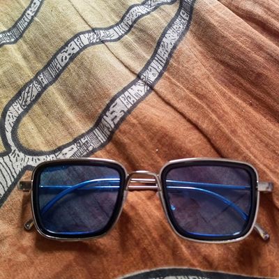 Kabir singh best sale sunglasses small size