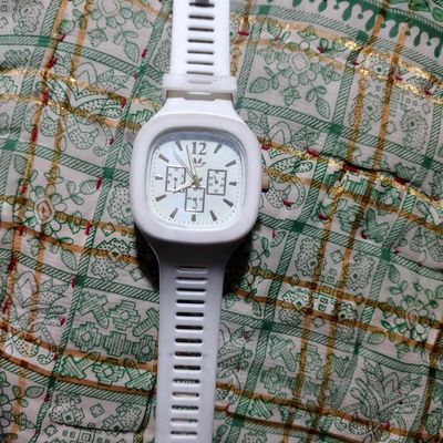 Analog-Digital New G Shock White Watch at best price in Siliguri | ID:  23563091412