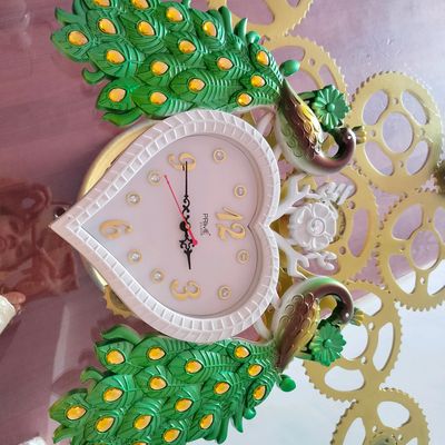 Handmade quilling Watch...... - Baroda Arts and Craft Classes | Facebook