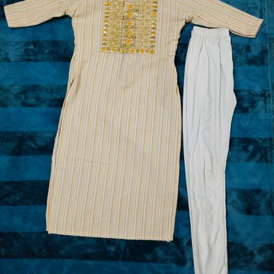 Ladies Printed 3/4 Sleeve Kurta with Leggings Suit at Rs 300 in Howrah