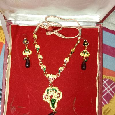 Antique peacock kemp necklace with earrings – House of Jhumkas