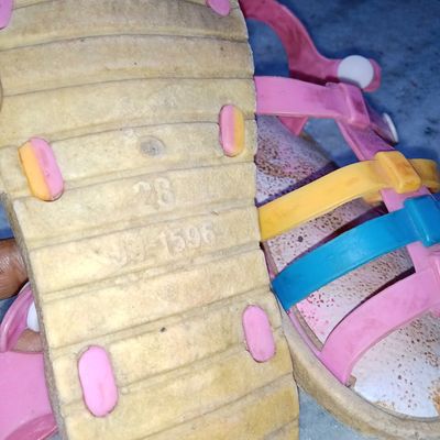 Girls Footwear | (1-2years)Pink Kids Chu Chu 🚫Sound Sandals Shoes for Baby  Boys & Baby Girls | Freeup