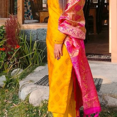Latest 50 Haldi Dress For Bride And Bridesmaids (2022) - Tips and Beauty | Haldi  dress, Haldi dress ideas, Haldi dress for bride