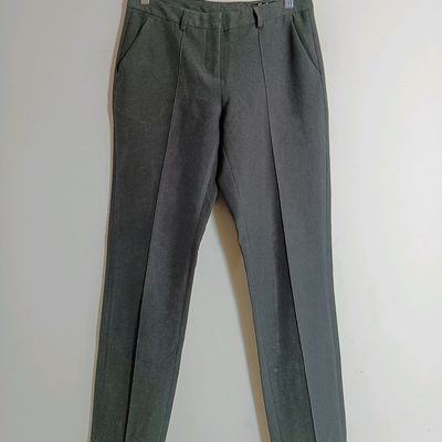 Buy Women Black Slim Fit Solid Casual Trousers Online - 85217 | Allen Solly