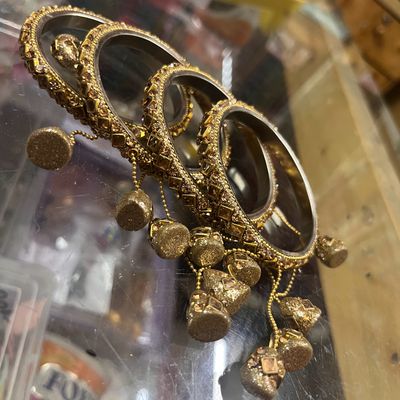 Golden latkan online bangles