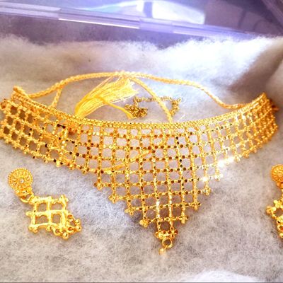 City gold 2025 choker necklace