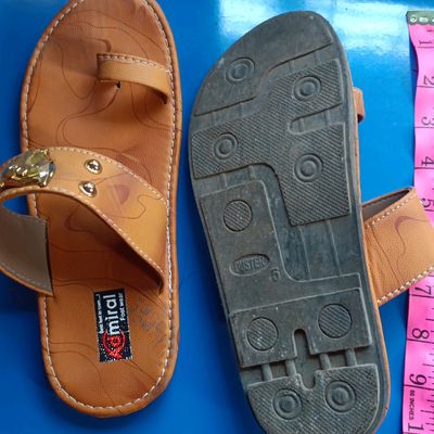 Boy chappal online style