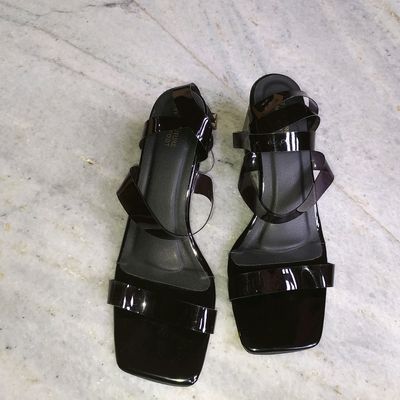 Open Toe 39-45 Size Summer Sports Sandal Casual Shoes - China Summer Shoes  and Walking Sandal price | Made-in-China.com