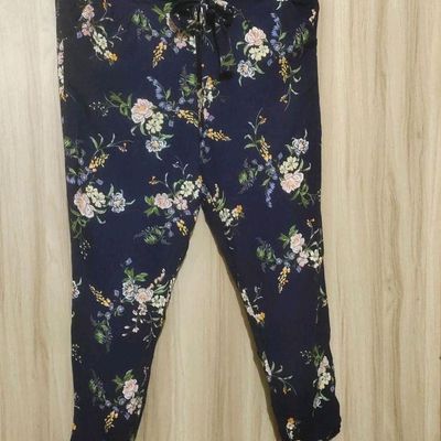 DOROTHY PERKINS Women Black & Blue Printed Cropped Trousers