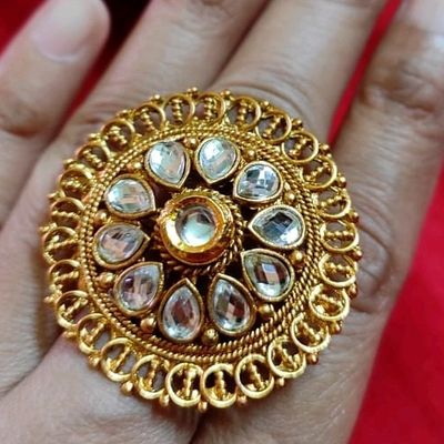🔸Kundan Ring🔸 . . . . . . #indianjewellery #illustriousdesigns  #rajputibridaljewellery #rajputijewellerydesigns… | Instagram