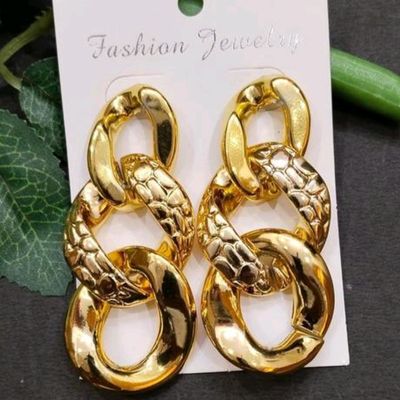 Police Auctions Canada - Women's Monet Gold-Tone Drop Fashion Earrings  (514920F)