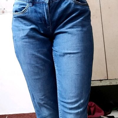 Jeans reliance hot sale trends