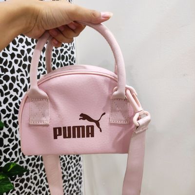 Amazon.com: PUMA womens Evercat No. 1 Logo Duffel Bags, Black Combo, One  Size US : Clothing, Shoes & Jewelry