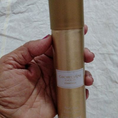 Giordani gold discount essenza body spray