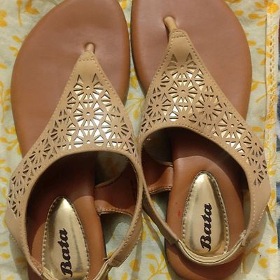 Bata flat shoes for ladies hot sale