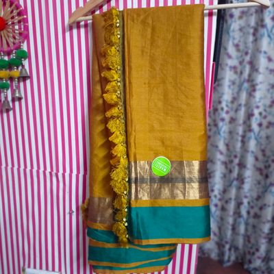 Fancy Banarasi Silk Woven Work Saree with Tassel at Rs.1725/Piece in surat  offer by geet gauri fashion