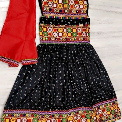 Special Designer Ghagra Choli Lehenga Skirt for Women Gujarati Garba Dress  Garba Chaniya Choli for Girl Indian Traditional Dresses - Etsy