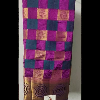 Sarees, Branded Saree For Girls. Price Is Negotiable