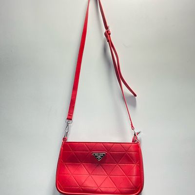 Prada Sapphiano Shovel Bag BT0077 Red Leather Prada – Timeless Vintage