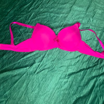 Bra, Brand New Hot Pink Unwired Pushup Bra (Adjustable) size 34B Double  Padded