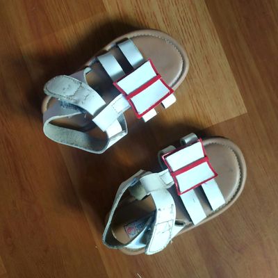 Girls Footwear BABYHUG Kids Strappy Sandals Red White 1 2Y