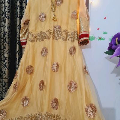 Beautiful Hand Embroidered tail cut asymmetric Kurti with sharara. | Floral  dress casual, Indian dresses, Pakistani dress design