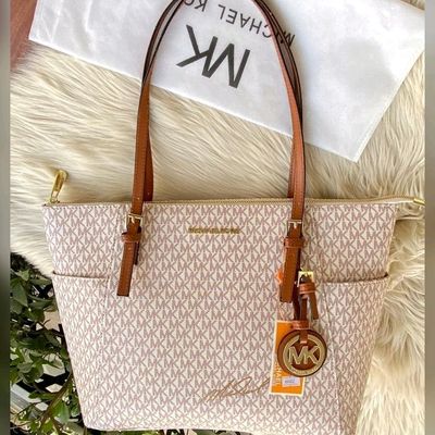 Michael Kors - SIGNATURE TOTE-BEGE/TAN - Woodville For Your Home