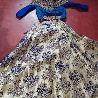 Cotton Bagru Print Crop Top Lehenga Choli With Mulmul Dupatta | Crop top  dress, Tops designs, Rajasthani lehenga choli