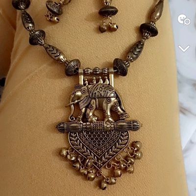 Ivory Elephant Pendant Necklace – KennethJayLane.com