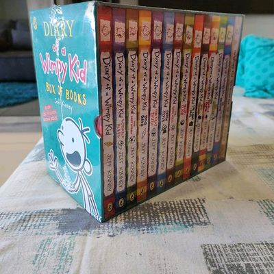 Children's Books, Dairy Of Wimpy Kid 14 Book Set Without Box