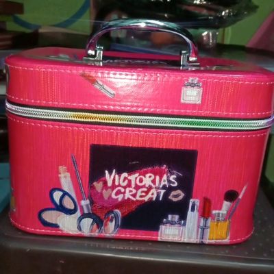Handbags | Victoria Secret Makeup Vanity 😻 | Freeup