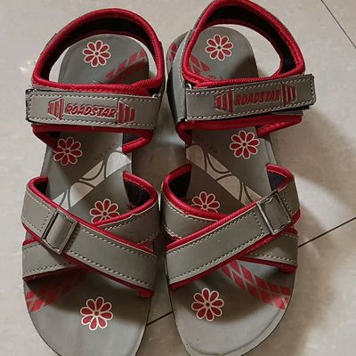 Roadstar chappal sale