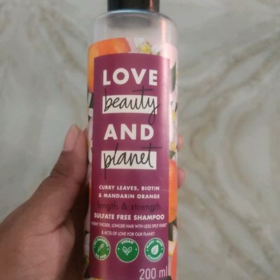 Shampoo & Conditioner  LOVE BEAUTY & PLANET curry Leaves Shampoo