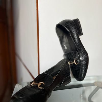Office Halton platform heeled sandals in black patent | ASOS