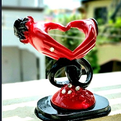 Love Couple Table Top – Customized Gifts Online | Royal Gifts