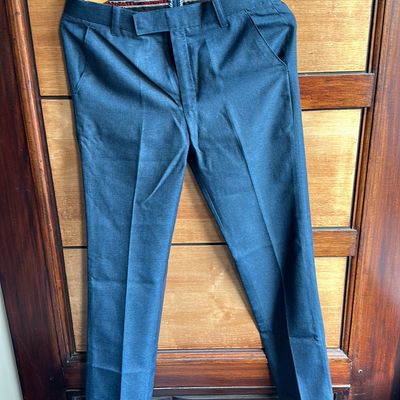 Buy Men Blue Solid Slim Fit Formal Trousers Online - 633084 | Peter England