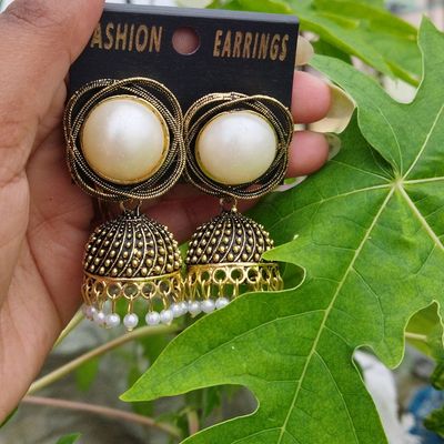 Stylish small sale earrings