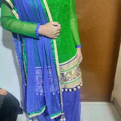Aspiring Navy Blue Color Punjabi Suit