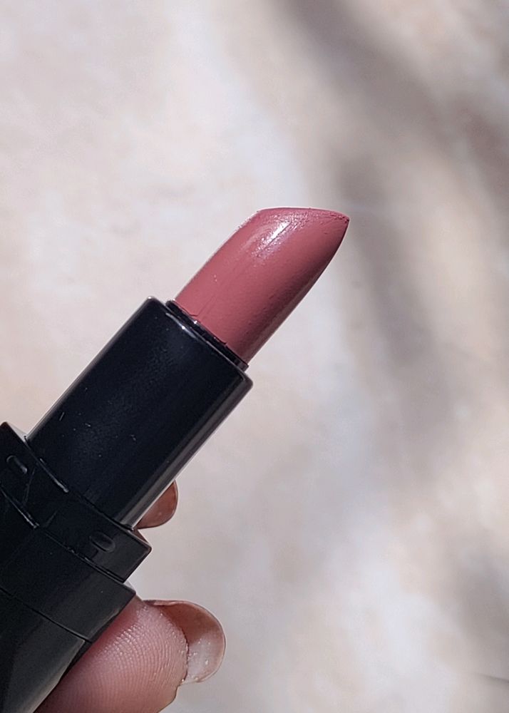 Other | Lipstick Nykaa helena | Freeup